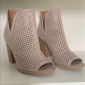 Vici block heel bootie. Worn once